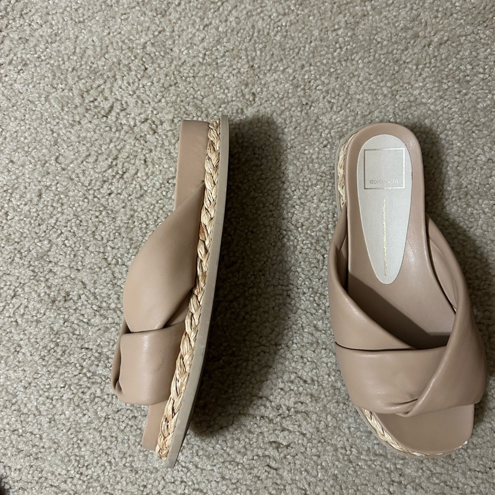 Dolce Vita sandals worn twice size 8.